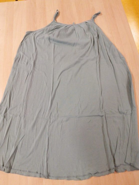 Robe  bretelles vert Taille 14 ans