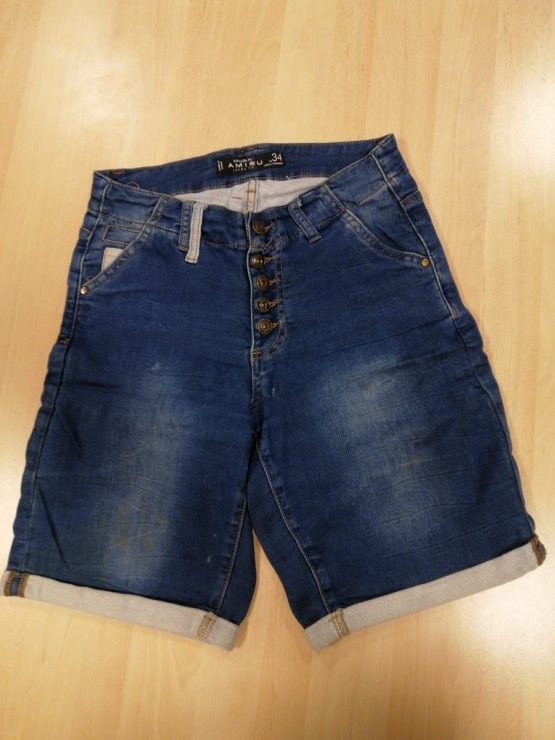 short  Jean de la marque Amisu Taille 34