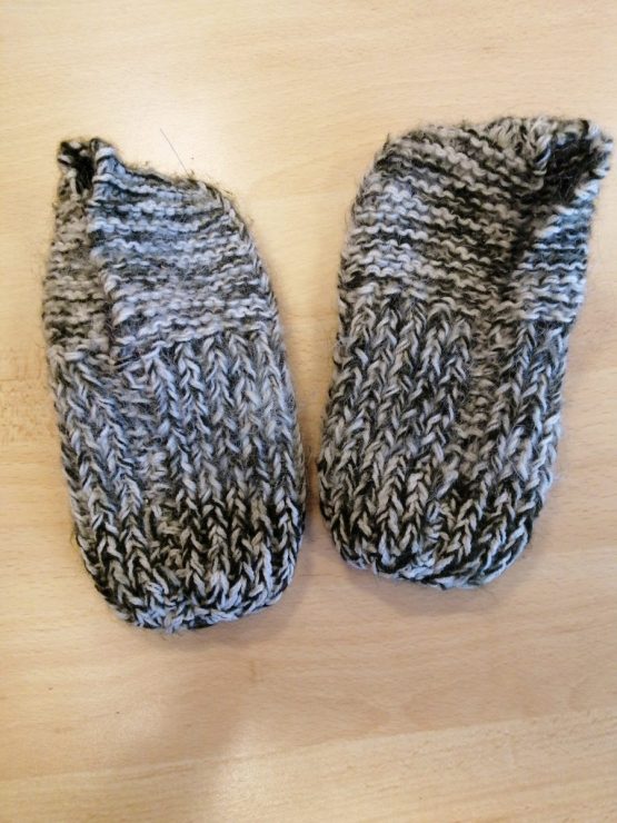 Chaussons, taille 28