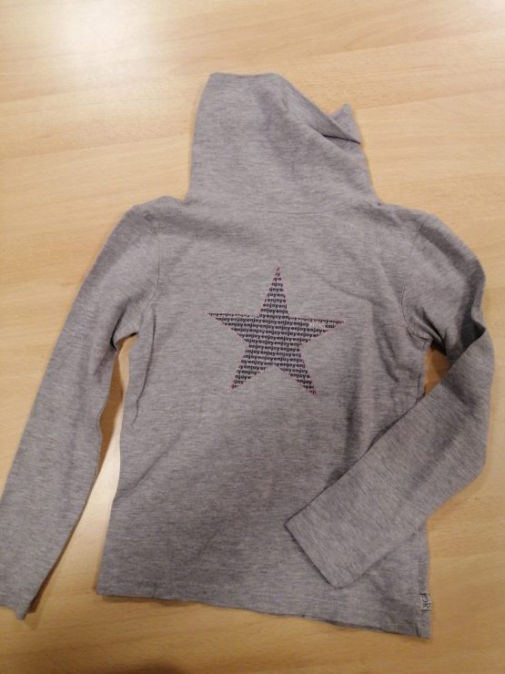 T-shirt manche long avec cache-cou Taille 5 ans