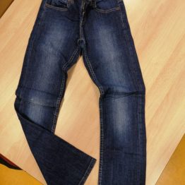 pantalon jean 10 ans Levis